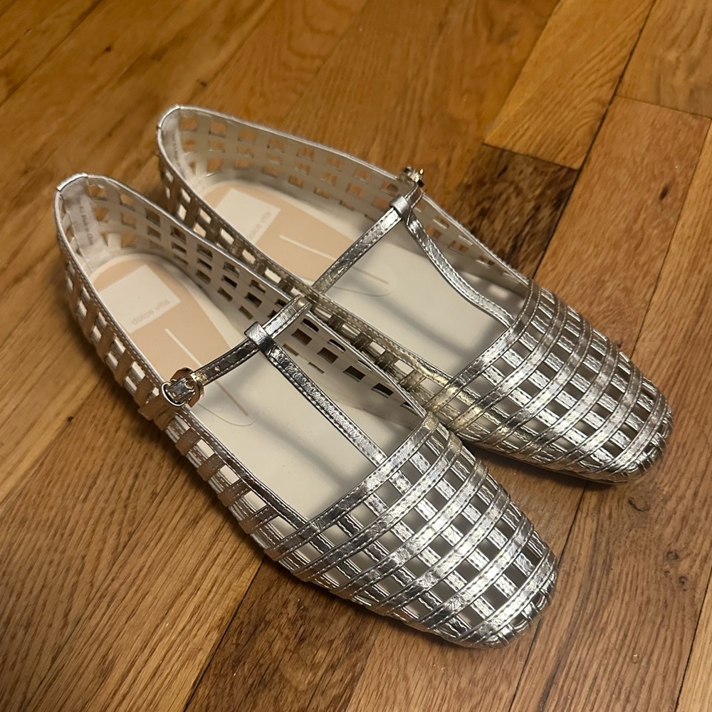 Dolce Vita Rains Ballet Flats size 8.5